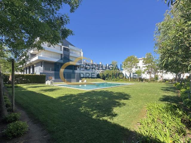 Apartamento 2 quartos, piscina, garagem Box