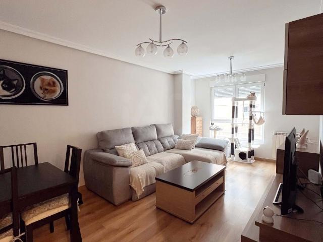 Apartamento 3 dormitorios 81 m2