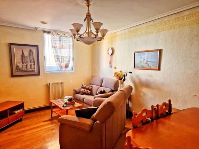Apartamento 3 dormitorios 93 m2 95m² Burgos