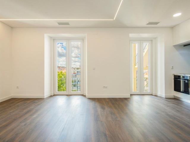 Apartamento, 3 quartos, Lisboa, Graça 130m² Arroios
