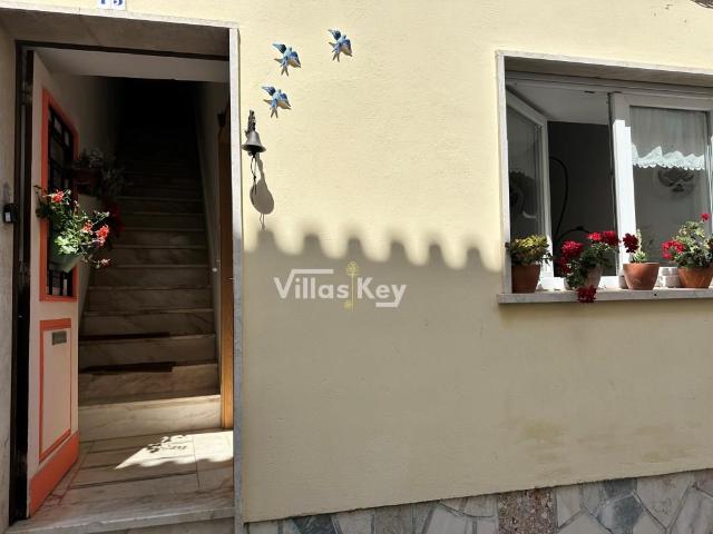 Apartamento 3 quartos no último piso, no centro da cidade, p. 95m² Lagos