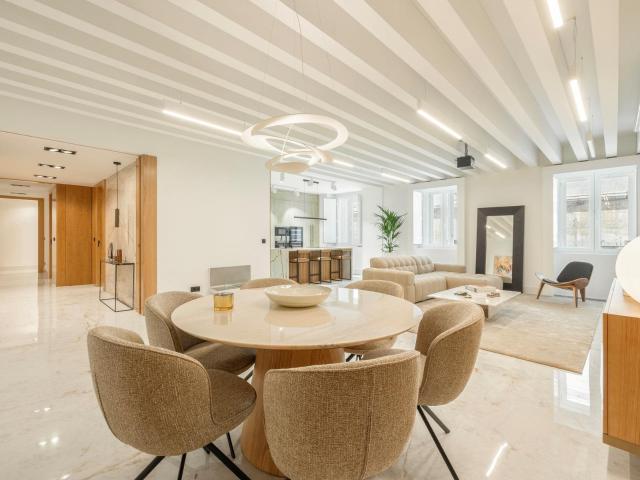 Apartamento 3 quartos, venda 161m² Misericórdia