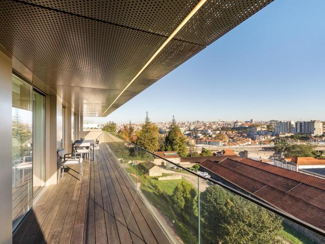 Apartamento, 3 quartos, Vila Nova de Gaia, Santa Marinha e S. 121m² São Pedro Da Afurada