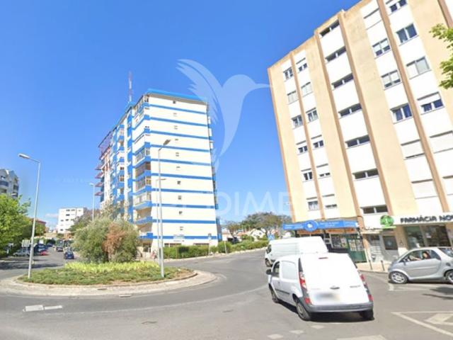 Apartamento T3 4 Assoalhadas Praceta das Urmeiras loures