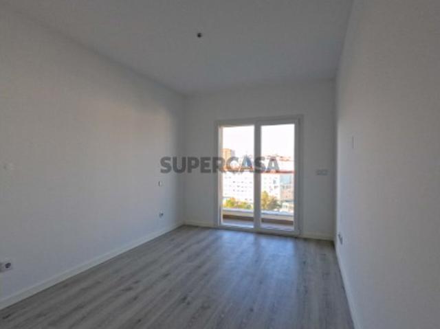 APARTAMENTO T3