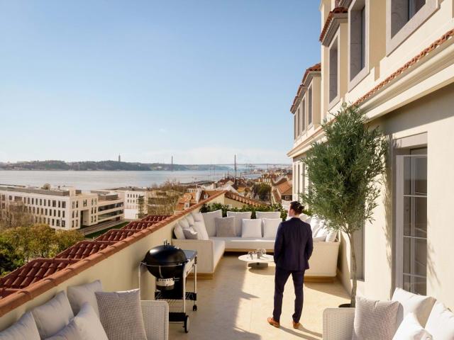 Apartamento T3 +1 Duplex Vista de Rio Chiado