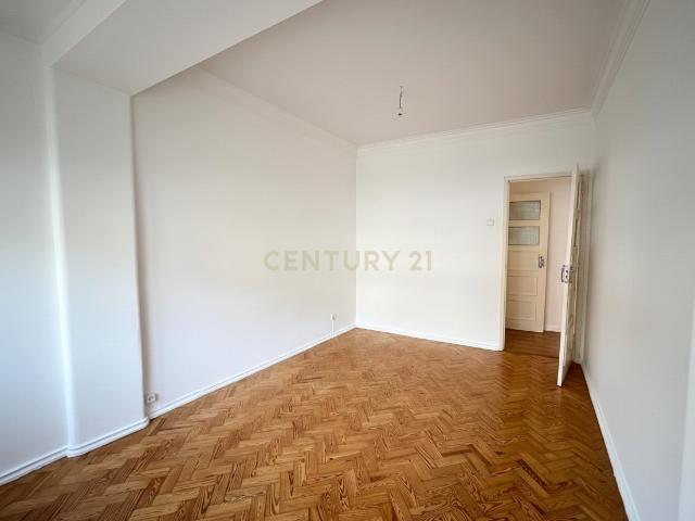 Apartamento T3 | €1.400,00 | Centro da Parede