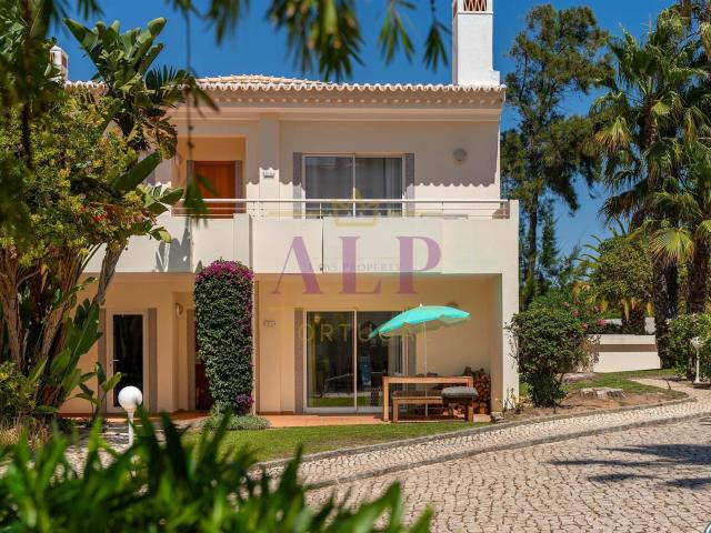 Apartamento T3 Térreo, perto da Praia, em Porto de Mós, Lago. 127m² Lagos santa maria