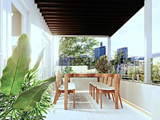 Apartamento T3, totalmente remodelado, em Cascais