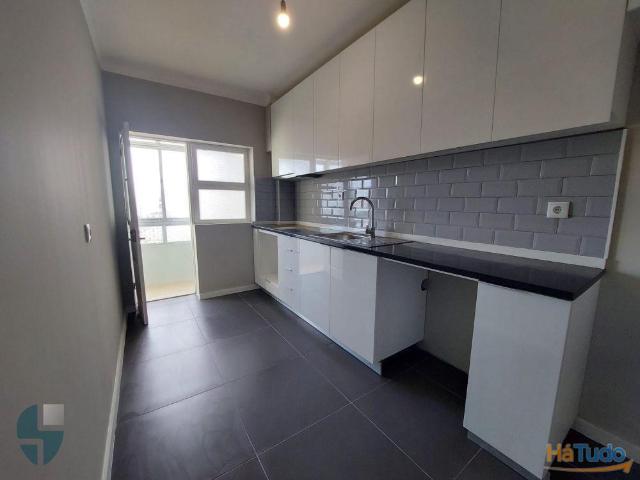 Apartamento T3 Totalmente Remodelado Ermesinde. | 26084059787