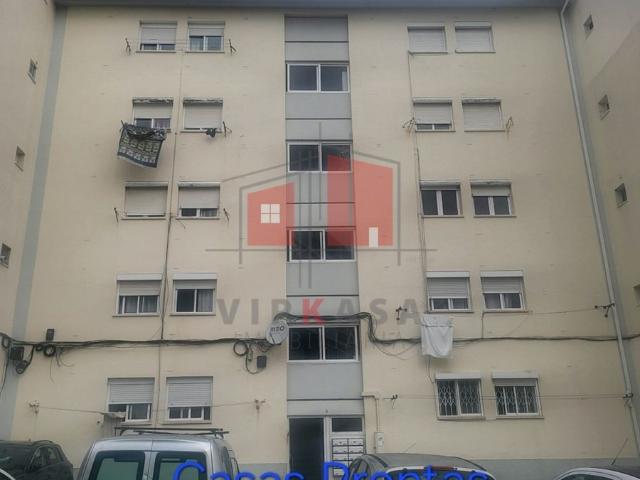 Apartamento T3 Totalmente Remodelado no Laranjeiro