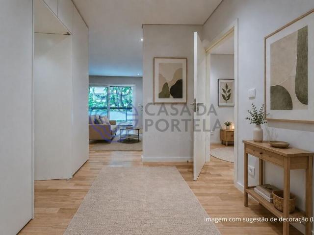 Apartamento T3 Totalmente Remodelado na Foz do Douro | Varan. 117m² Aldoar, Foz do Douro e Nevogilde
