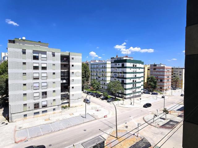 Apartamento T3 Totalmente Remodelado para Arrendamento | Bairro do Liceu | Setúbal