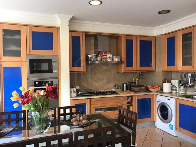 Apartamento T3, triplex com vista para a Marina de Vilamoura. 126m² Quarteira