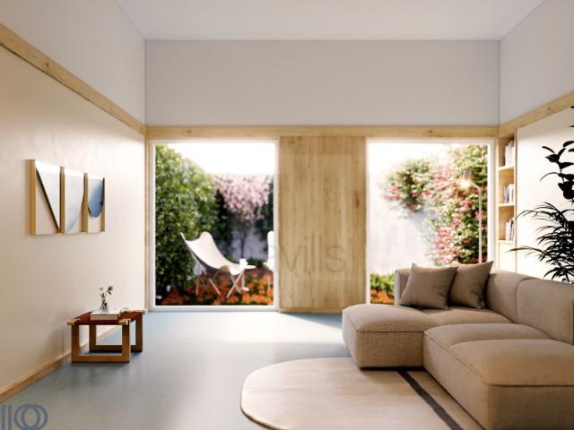 Apartamento T3 Triplex com jardim à venda na baixa do Porto