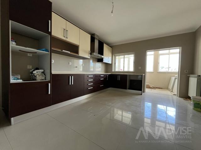 Apartamento T3 Triplex Venda em Viseu,Viseu 226m² Viseu