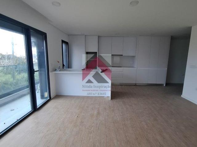 Apartamento T3 + Varanda em Esgueira, Aveiro 146m² Esgueira