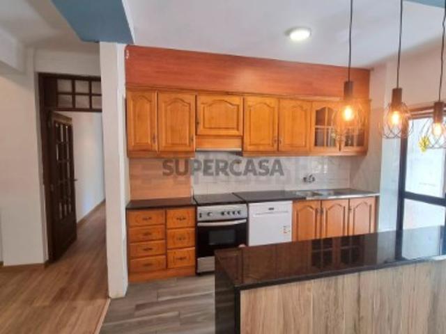 Apartamento T3 Venda em Viseu,Viseu