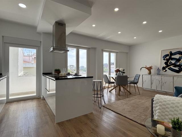 Apartamento T3 Venda em Benfica,Lisboa 79m² Benfica