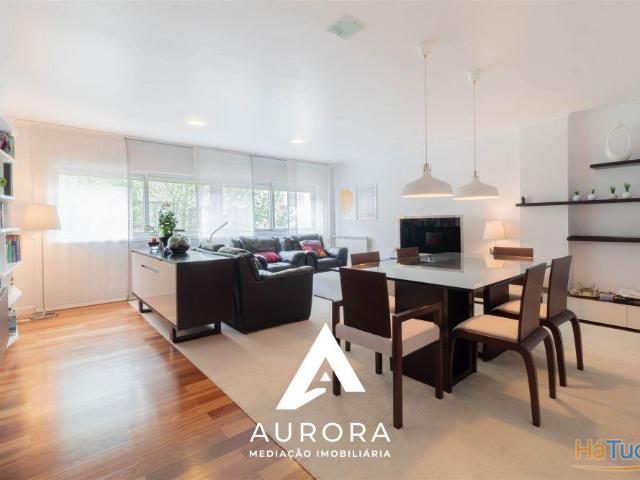 Apartamento T3 Venda em Espinho,Espinho | 26064083408