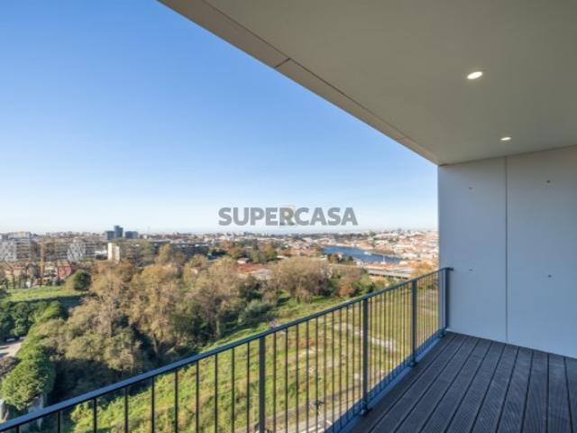 Apartamento T3 Venda em Mafamude e Vilar do Paraíso,Vila Nova de Gaia