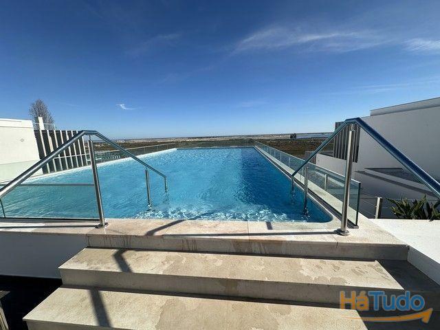 Apartamento T3 Venda em Moncarapacho e Fuseta,Olhão | 26073917204