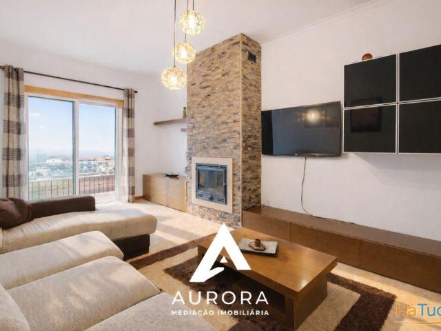 Apartamento T3 Venda em Oliveira de Azeméis, Santiago de Riba Ul, Ul, Macinhata da Seixa e Madail,Oliveira de Azeméis | 26064083402