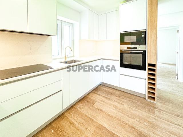 Apartamento T3 Venda em Santarém Marvila, Santa Iria da Ribeira de Santarém, Santarém São Salvador e Santarém São Nicolau,Santarém