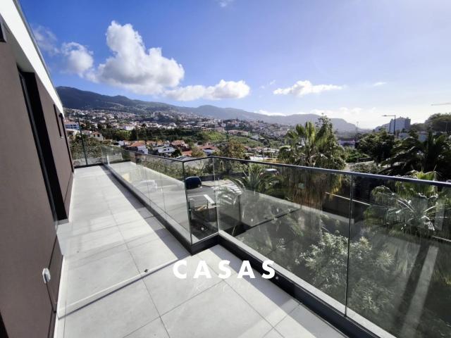 Apartamento T3 Venda em Santo António,Funchal 129m² Santo António Funchal
