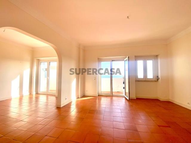 Apartamento T3 vista mar