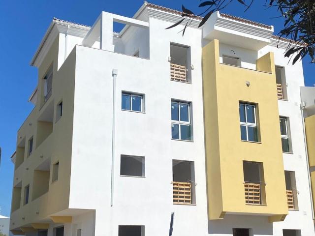 Apartamento T3, zona tranquila, Almancil 135m² Almancil