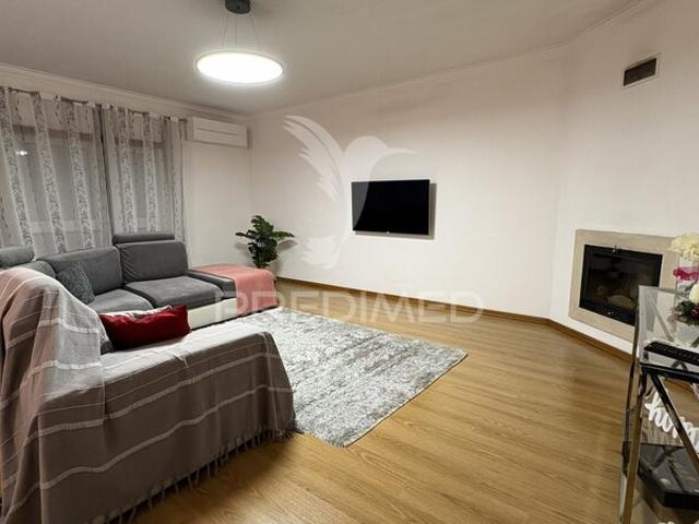 Apartamento T3 à venda em Montalvo, concelho de Constância, Santarém, Portugal