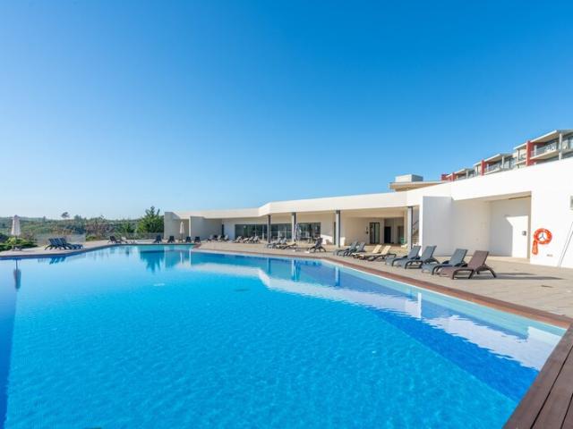 Apartamento T3 à venda em Montes de Cima, Mexilhoeira Grande, concelho de Portimão, Faro, Portugal