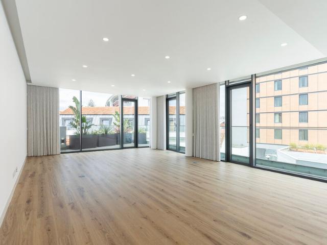 Apartamento T3 à venda em Alcântara, concelho de Lisboa, Lisboa, Portugal
