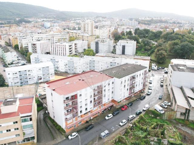 Apartamento T3 à venda em Braga