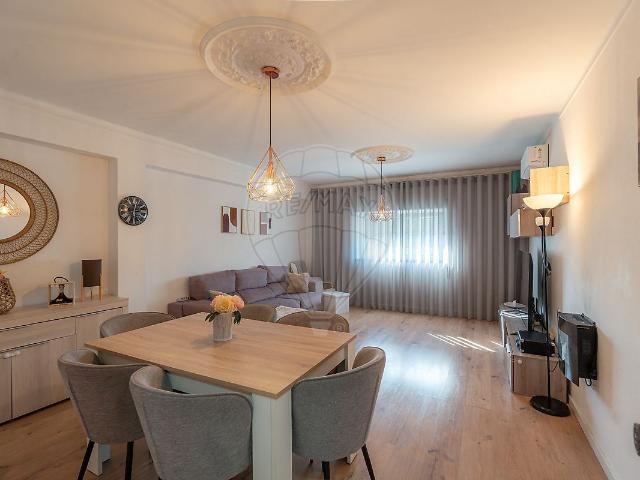 Apartamento T3 à venda em Coimbra