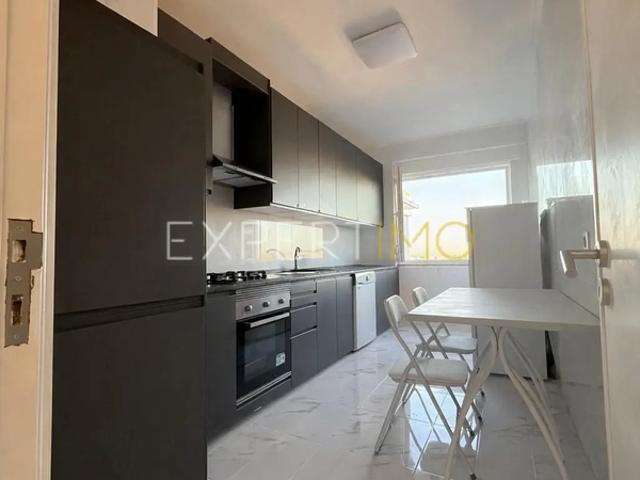 Apartamento T3 à venda em concelho de Amadora, Lisboa, Portugal
