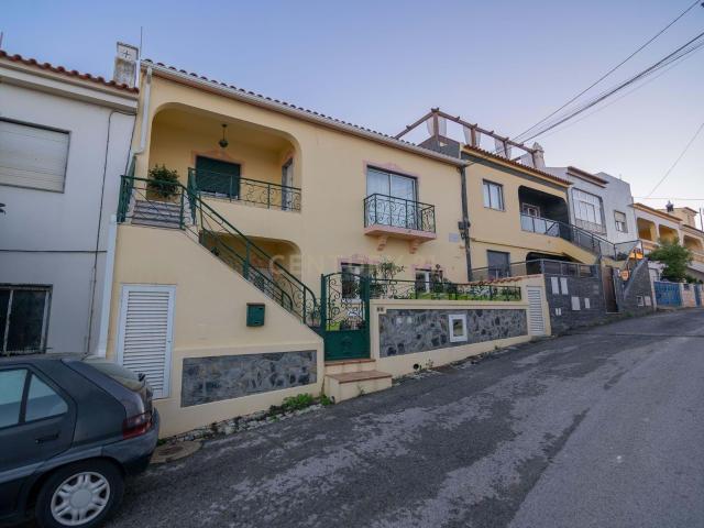 Apartamento T3 à Venda em Estômbar Calvário | 130m² | Próximo de Ferragudo e Praias