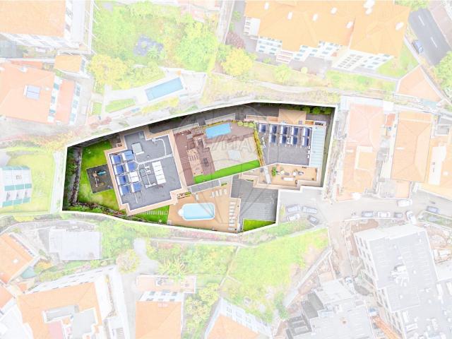 Apartamento T3 à venda em Funchal