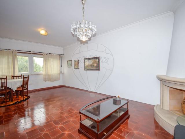 Apartamento T3 à venda em Oeiras