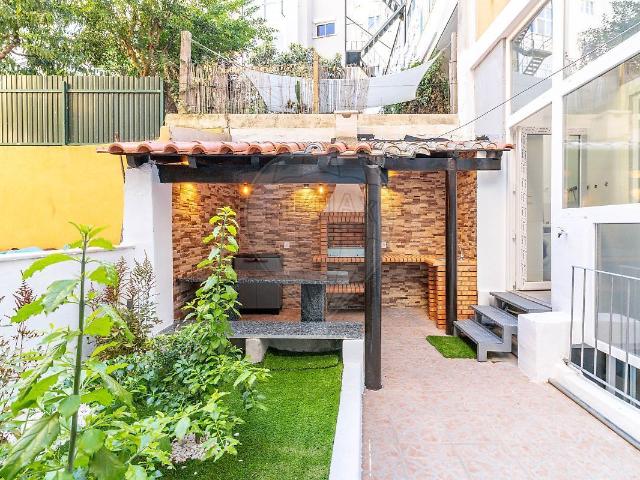 Apartamento T3 à venda em Lisboa