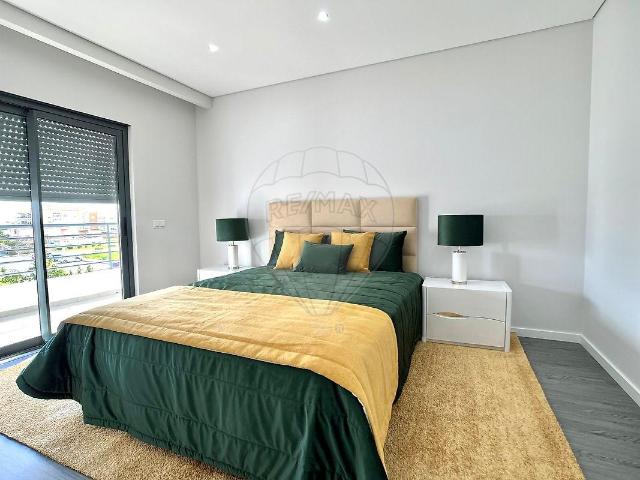 Apartamento T3 à venda em Piares 132m² Olhão