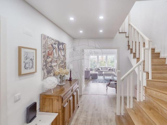 Apartamento T3 à venda em Quinta da Beloura 200m² Sintra Santa Maria E São Miguel