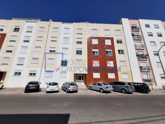 Apartamento T3 à venda em Setúbal