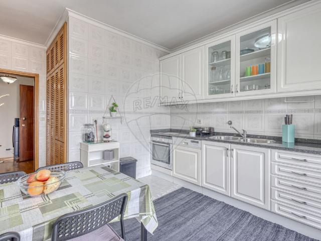 Apartamento T3 à venda em Vila Nova de Gaia