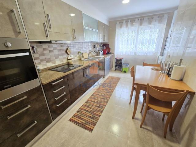 Apartamento T3, a 10 minutos a pé da praia | Sesimbra