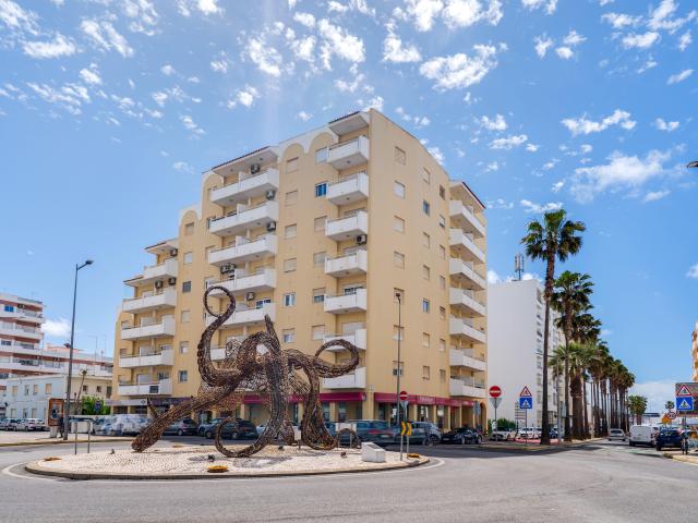 Apartamento T3 a 300m da Praia em Quarteira