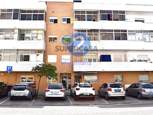 Apartamento T3 | Arrecadação | Garagem Marrazes