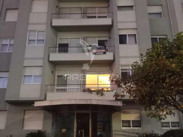APARTAMENTO T3 | AVENIDA FERNÃO DE MAGALHÃES PORTO