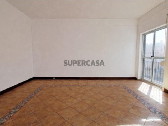 Apartamento T3, Bairro do Liceu, Setúbal